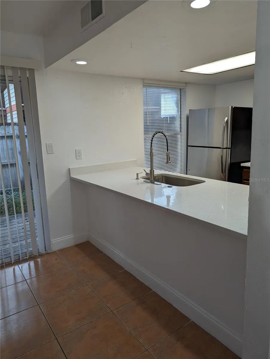 2245 LYME BAY DR UNIT 1103 Orlando, FL 32839