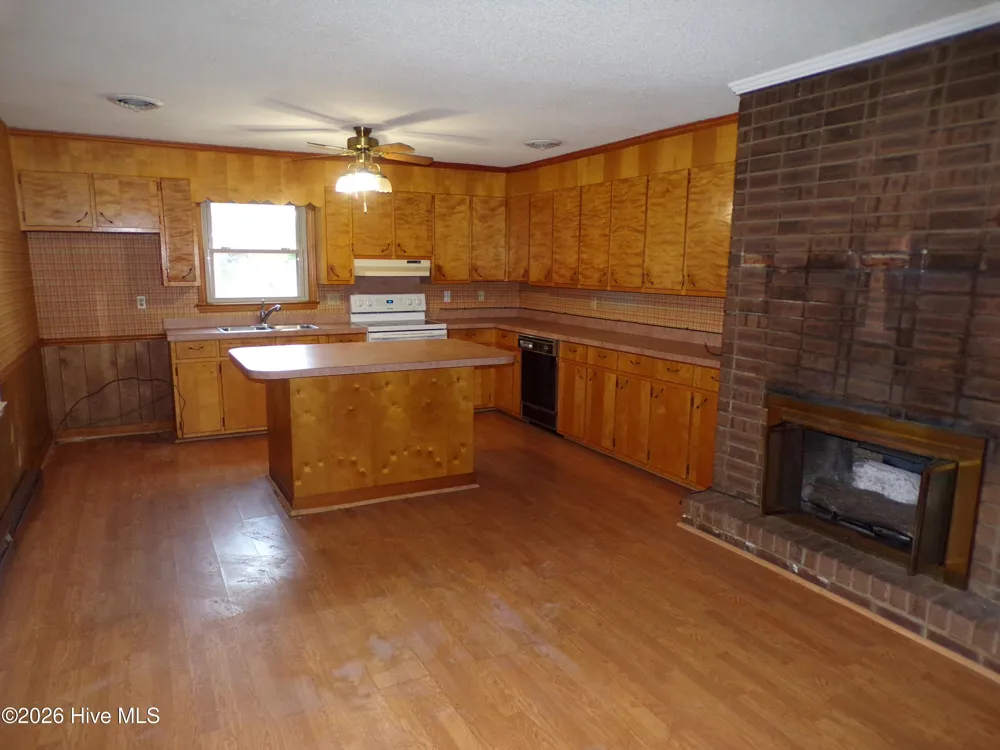6518 Fairway Drive Grifton, NC 28530