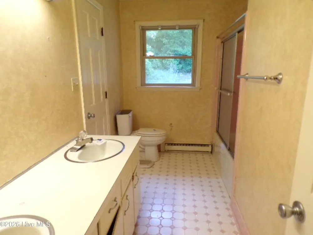 6518 Fairway Drive Grifton, NC 28530