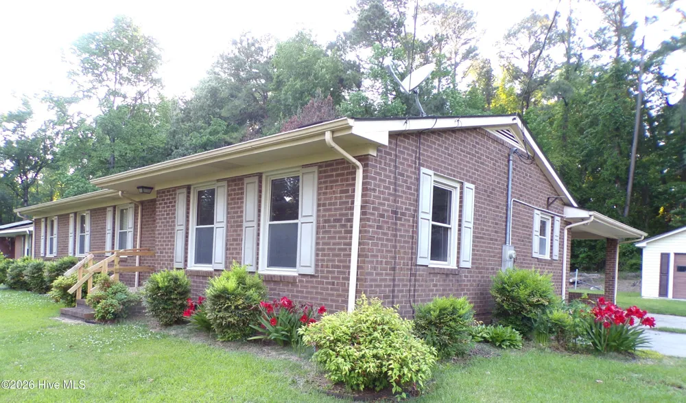 6518 Fairway Drive Grifton, NC 28530