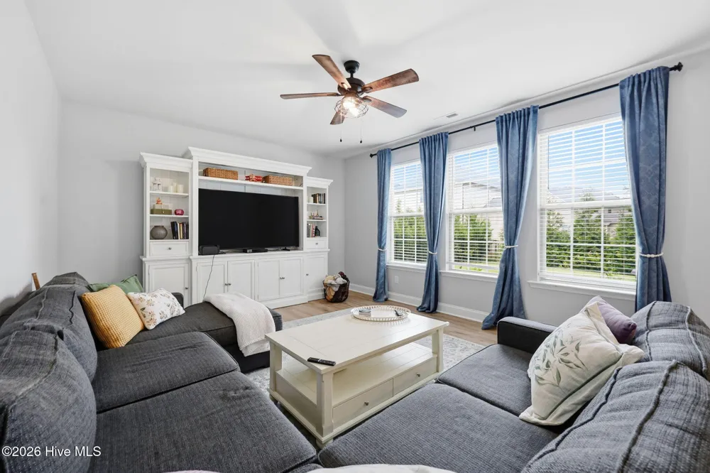 539 River Dell Townes Avenue Clayton, NC 27527