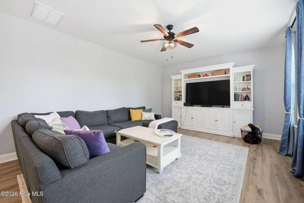 539 River Dell Townes Avenue Clayton, NC 27527