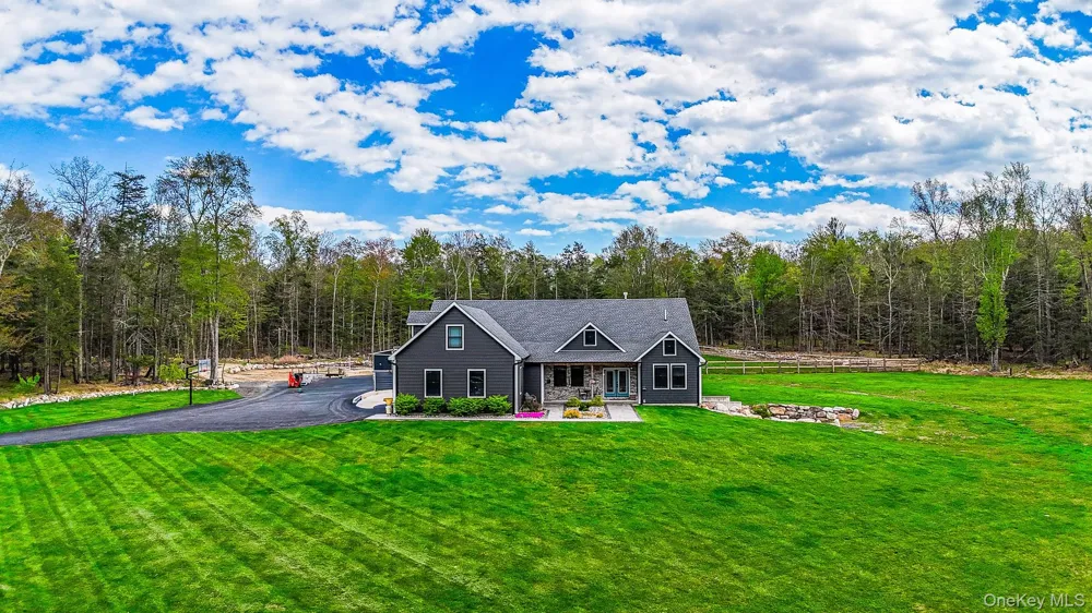 240 Sinsabaugh Road Pine Bush, NY 12566
