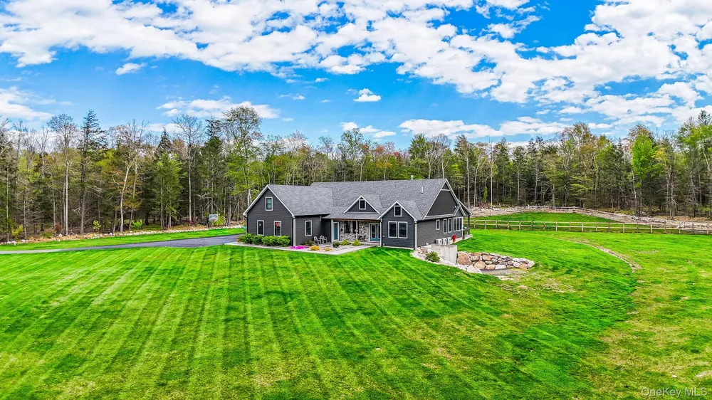 240 Sinsabaugh Road Pine Bush, NY 12566