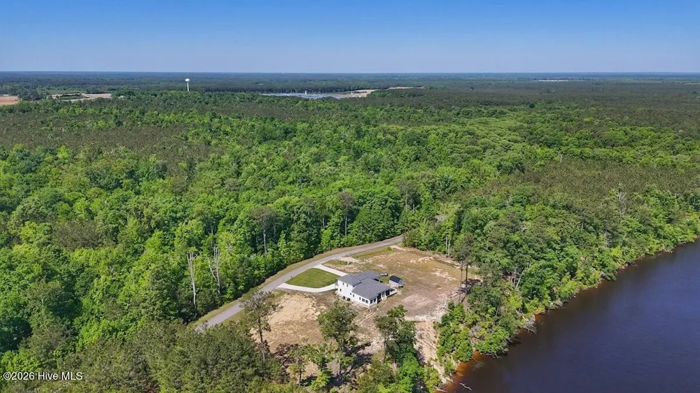 206 Riversedge Drive Winton, NC 27986