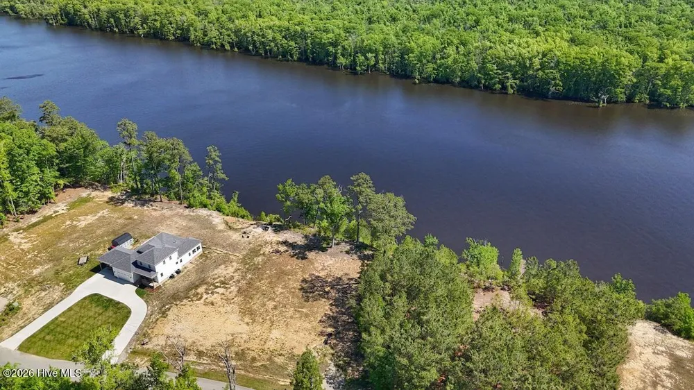 206 Riversedge Drive Winton, NC 27986