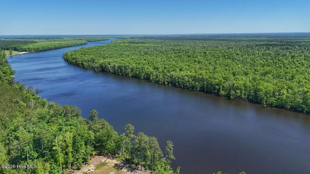 206 Riversedge Drive Winton, NC 27986