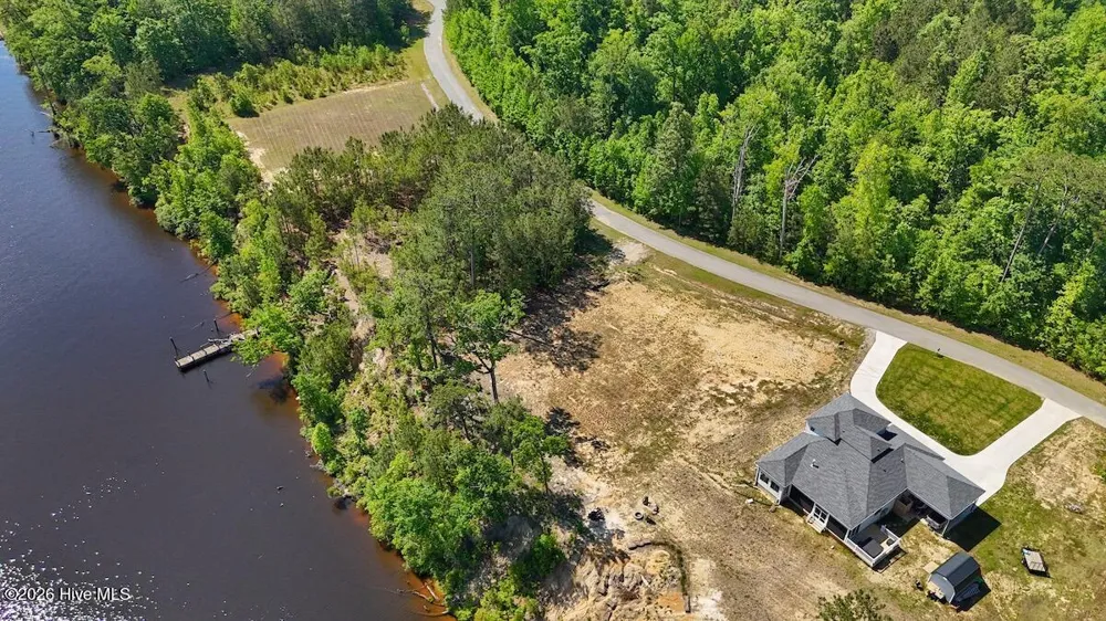 206 Riversedge Drive Winton, NC 27986