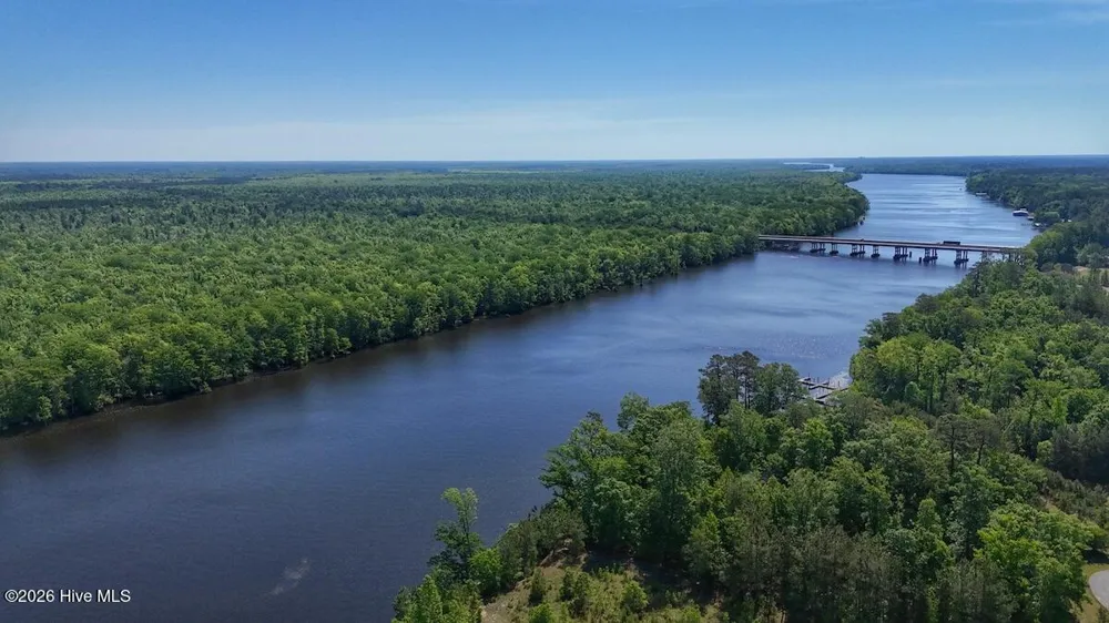206 Riversedge Drive Winton, NC 27986