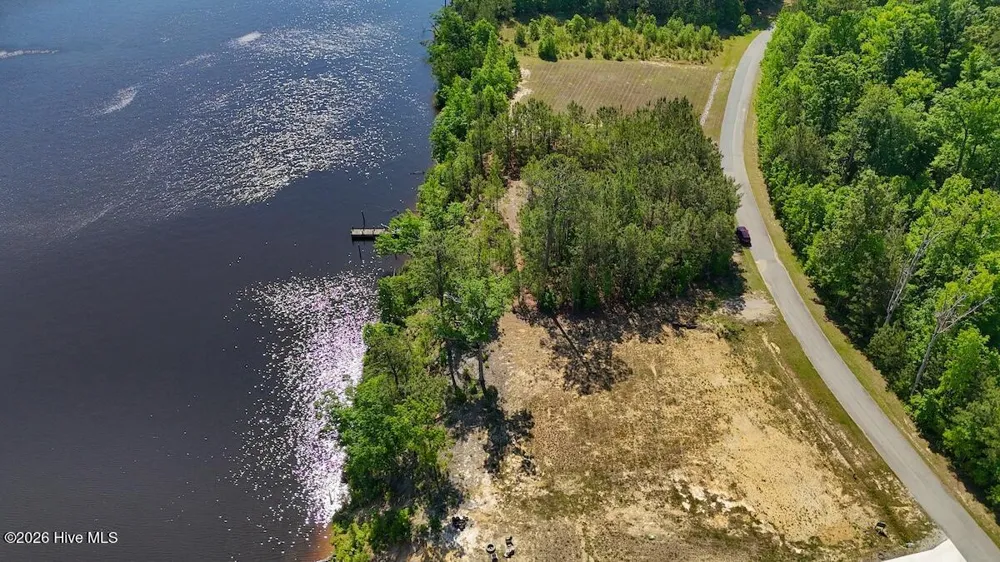 206 Riversedge Drive Winton, NC 27986