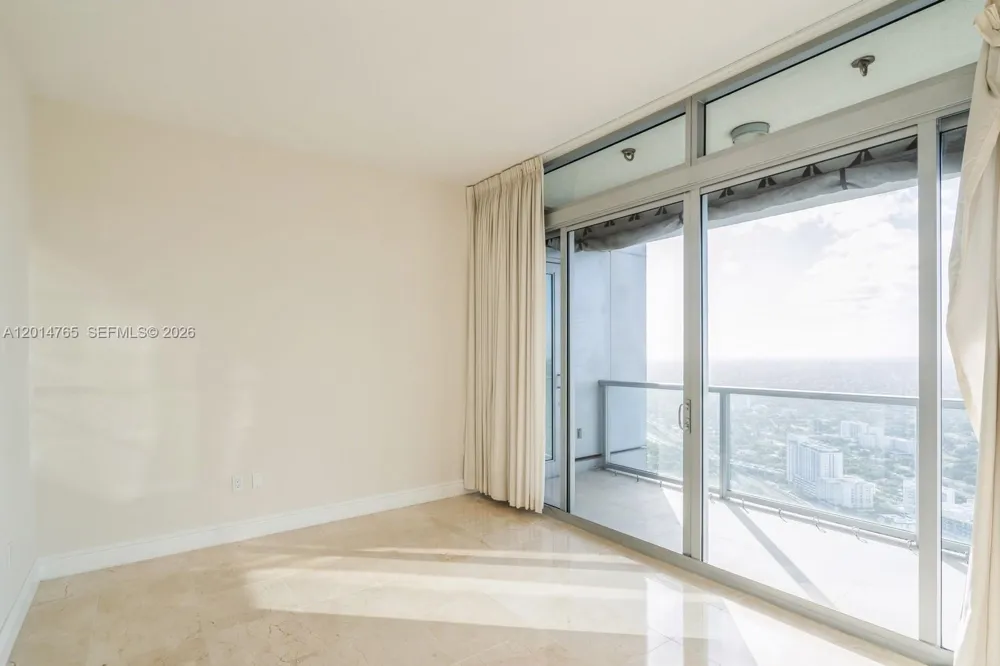 1425 Brickell Ave #57B Miami, FL 33131