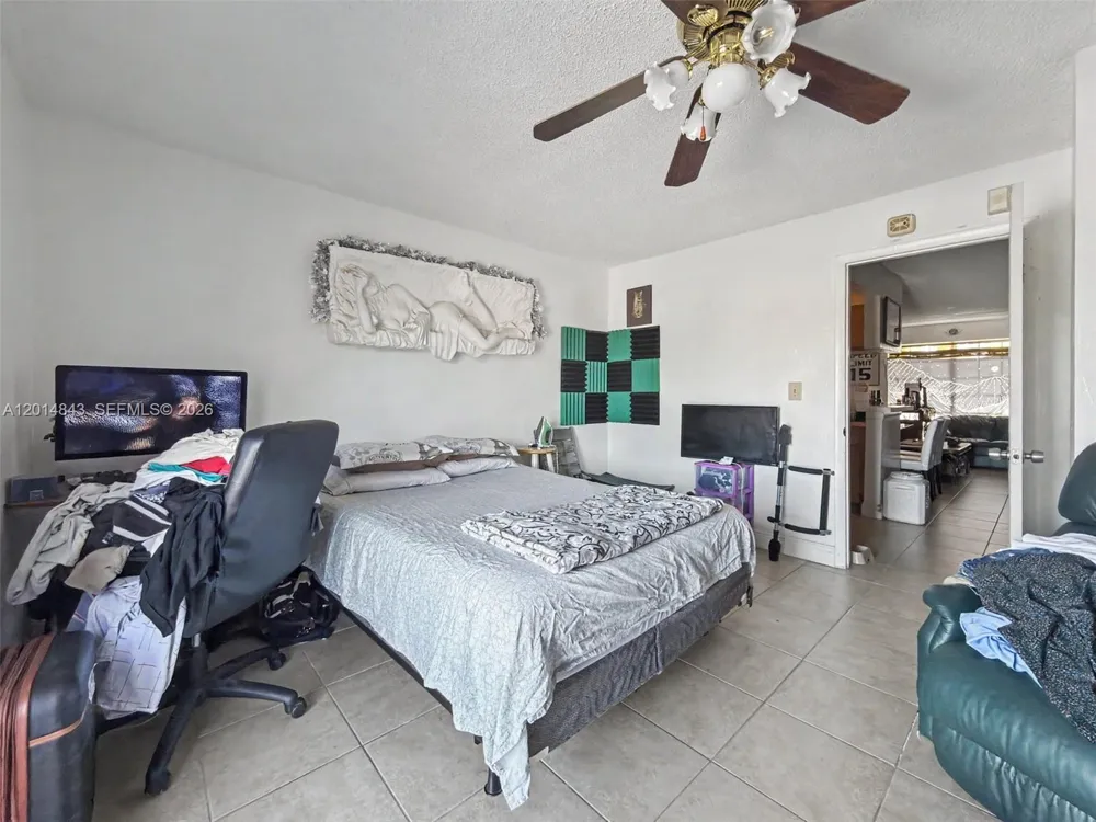 7155 Miami Lakes Dr #P16 Miami Lakes, FL 33014