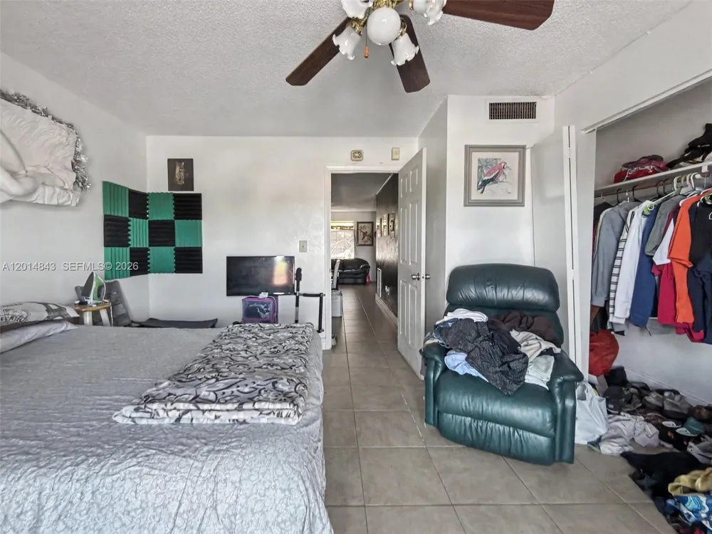 7155 Miami Lakes Dr #P16 Miami Lakes, FL 33014