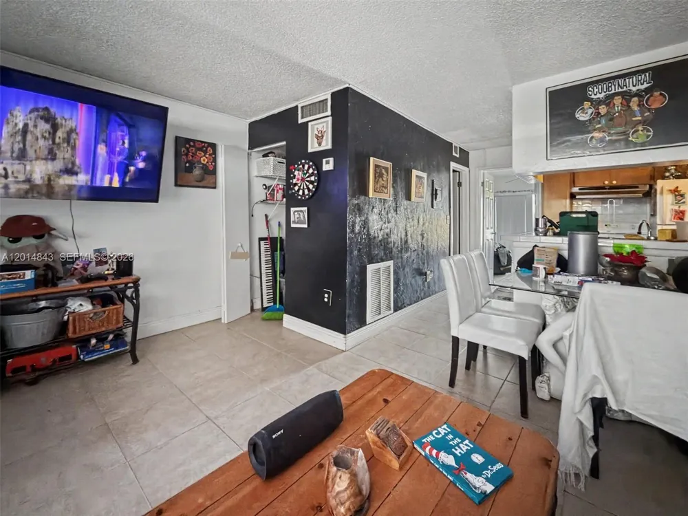 7155 Miami Lakes Dr #P16 Miami Lakes, FL 33014