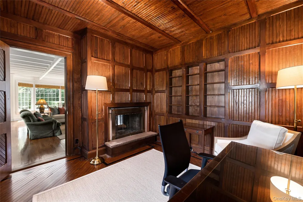 92 Beach Lane Westhampton Beach, NY 11978