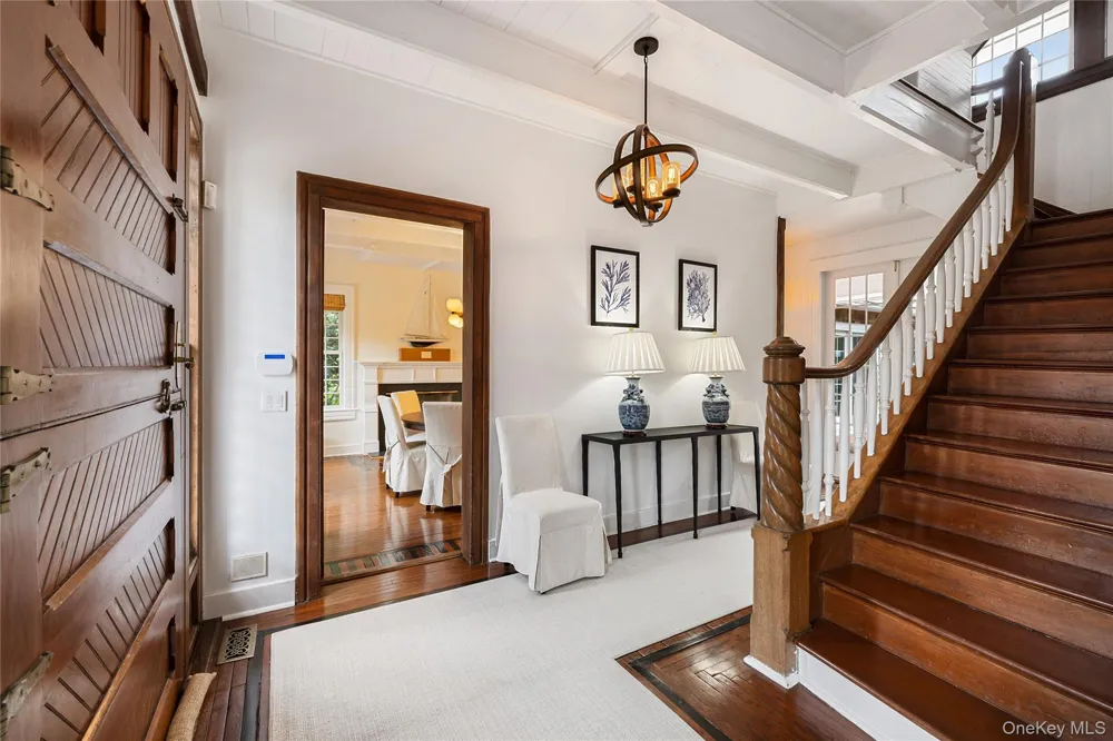 92 Beach Lane Westhampton Beach, NY 11978