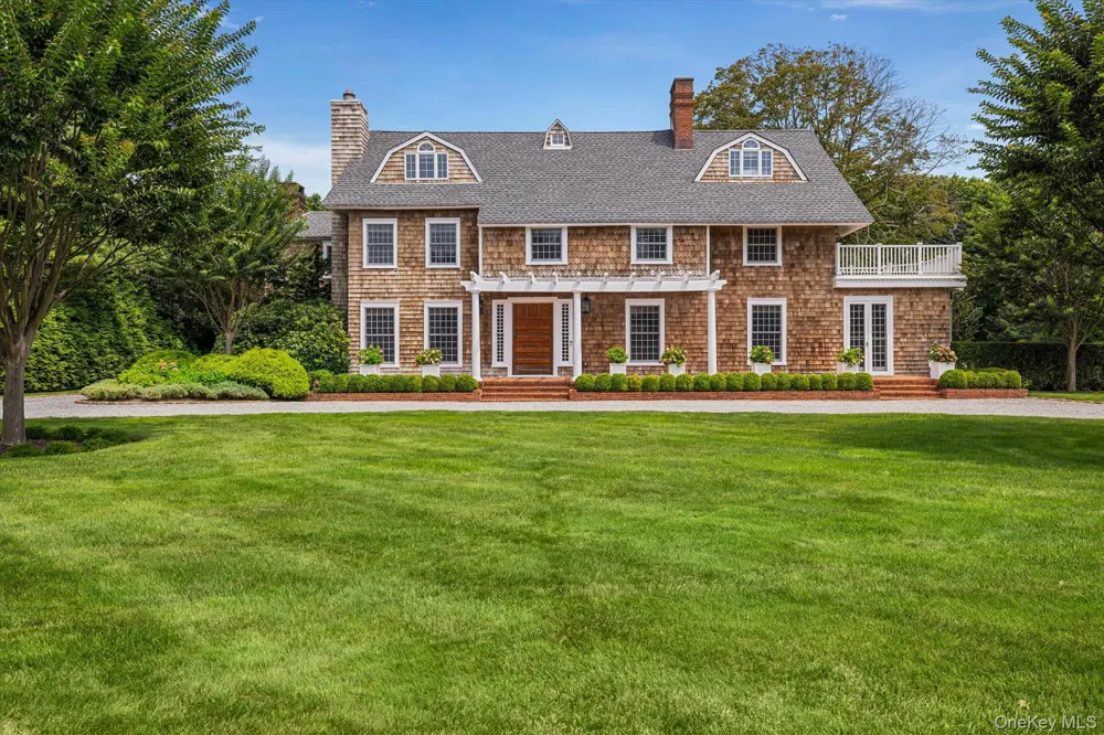 92 Beach Lane Westhampton Beach, NY 11978