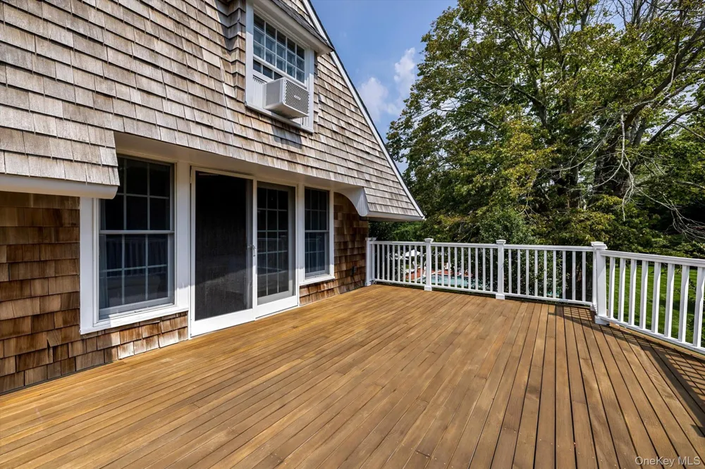 92 Beach Lane Westhampton Beach, NY 11978