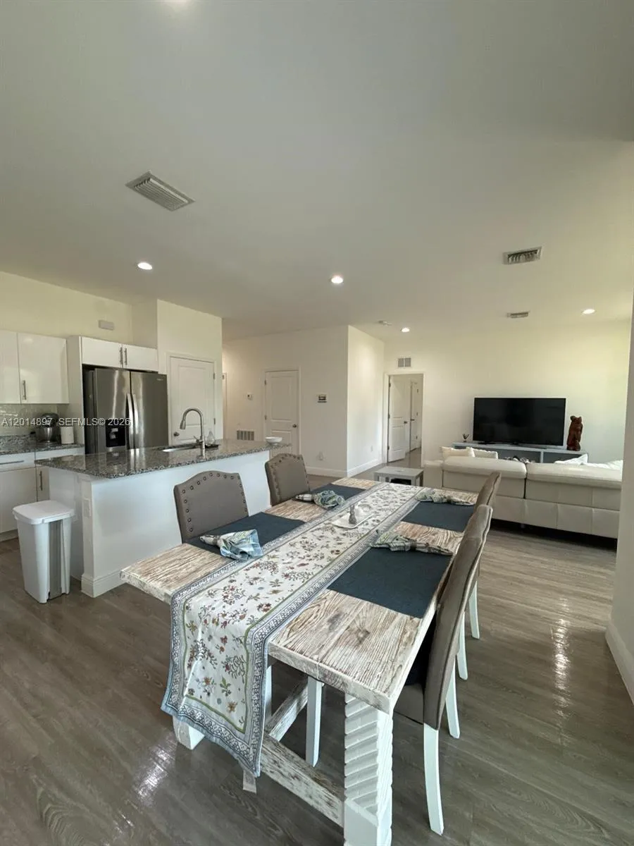 5020 Myrtlewood RD La Belle, FL 33935