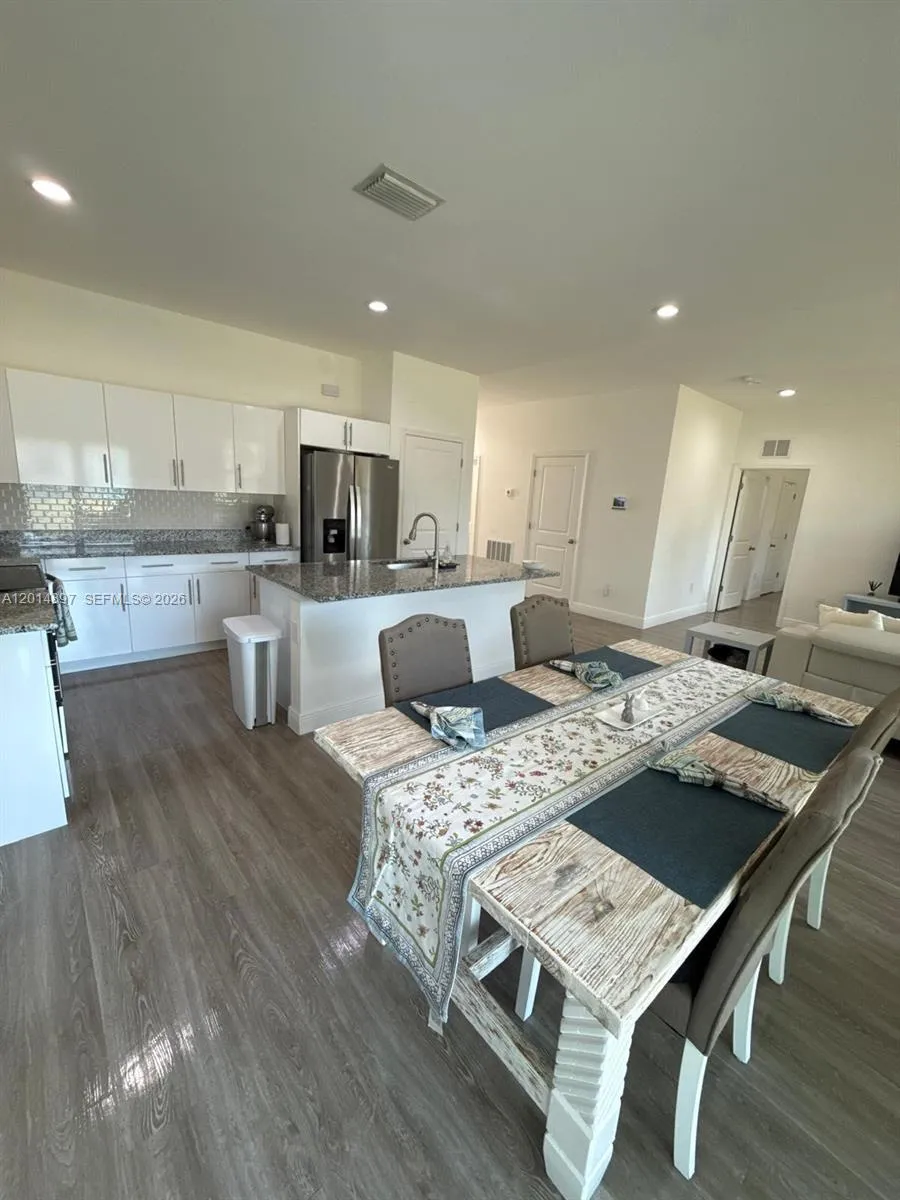 5020 Myrtlewood RD La Belle, FL 33935