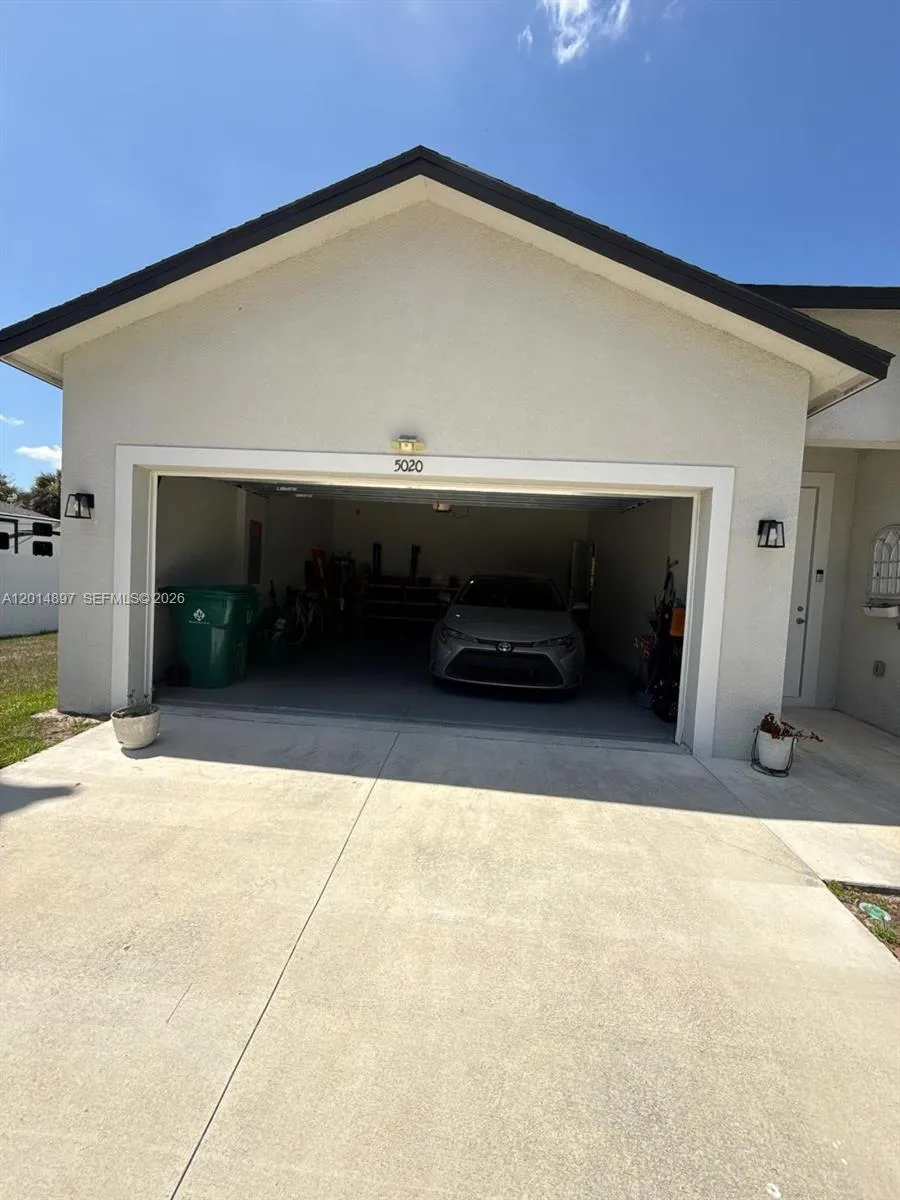 5020 Myrtlewood RD La Belle, FL 33935