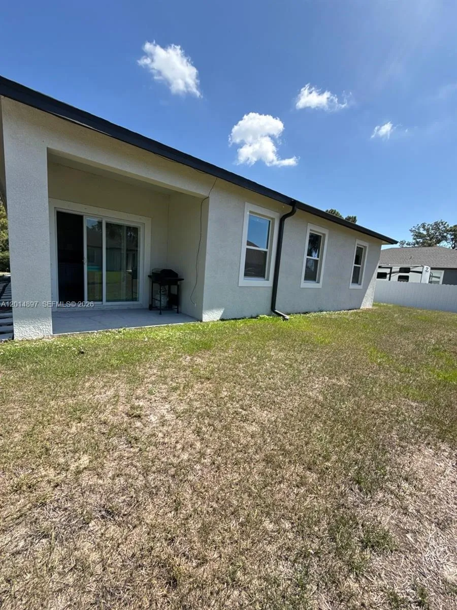5020 Myrtlewood RD La Belle, FL 33935