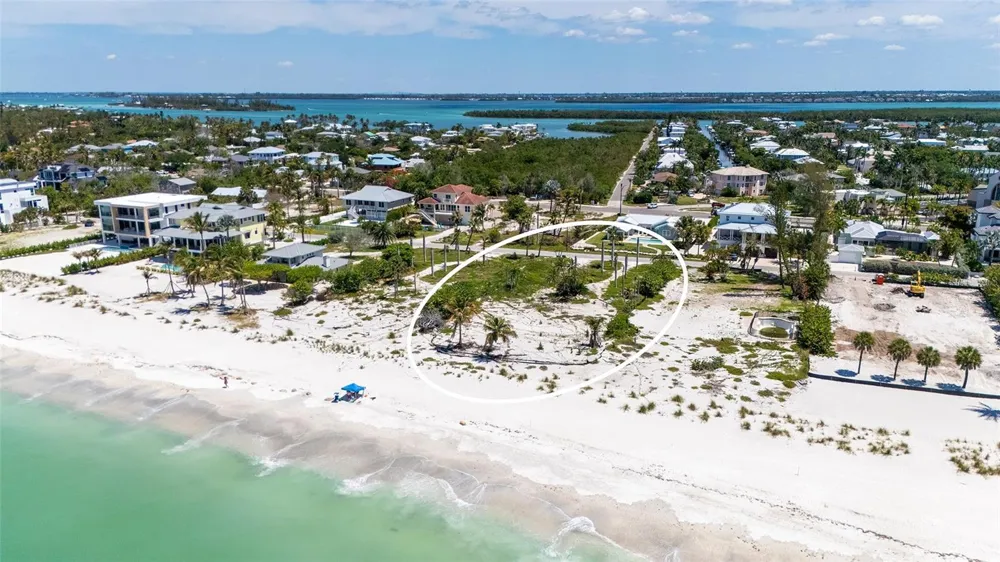 6441 GULFSIDE ROAD Longboat Key, FL 34228