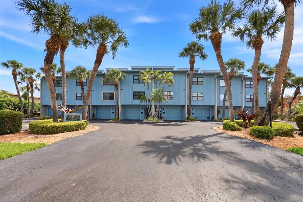 11835 3RD STREET E Treasure Island, FL 33706