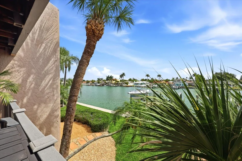 11835 3RD STREET E Treasure Island, FL 33706