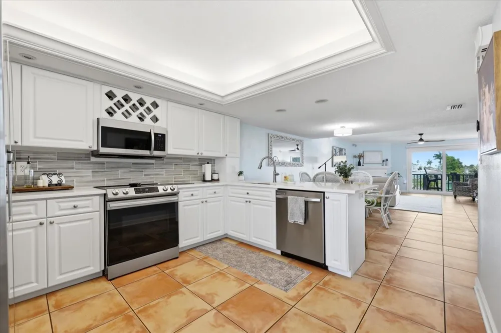 11835 3RD STREET E Treasure Island, FL 33706