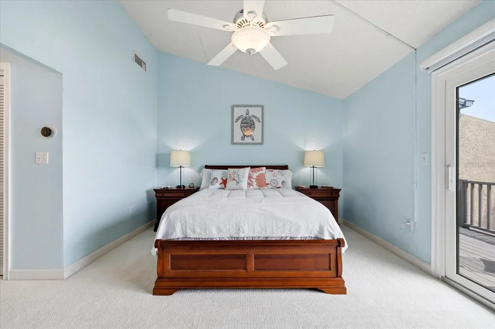 11835 3RD STREET E Treasure Island, FL 33706