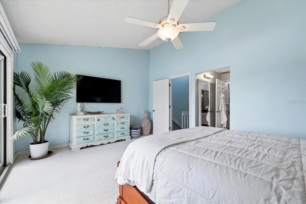 11835 3RD STREET E Treasure Island, FL 33706