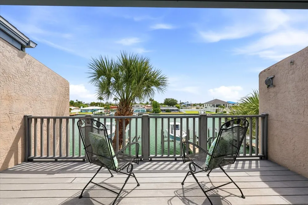 11835 3RD STREET E Treasure Island, FL 33706