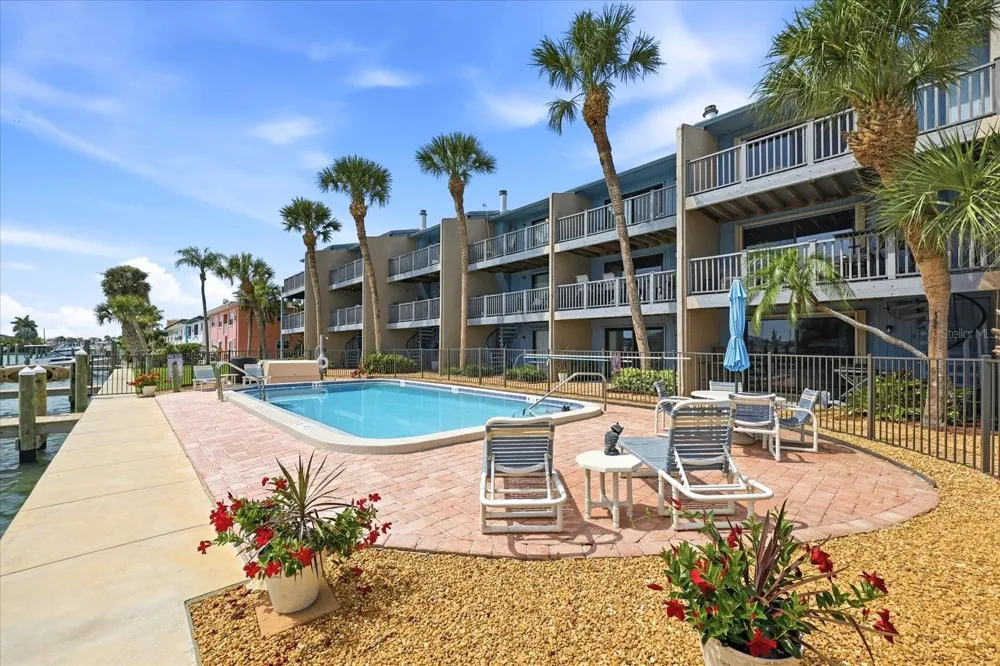 11835 3RD STREET E Treasure Island, FL 33706