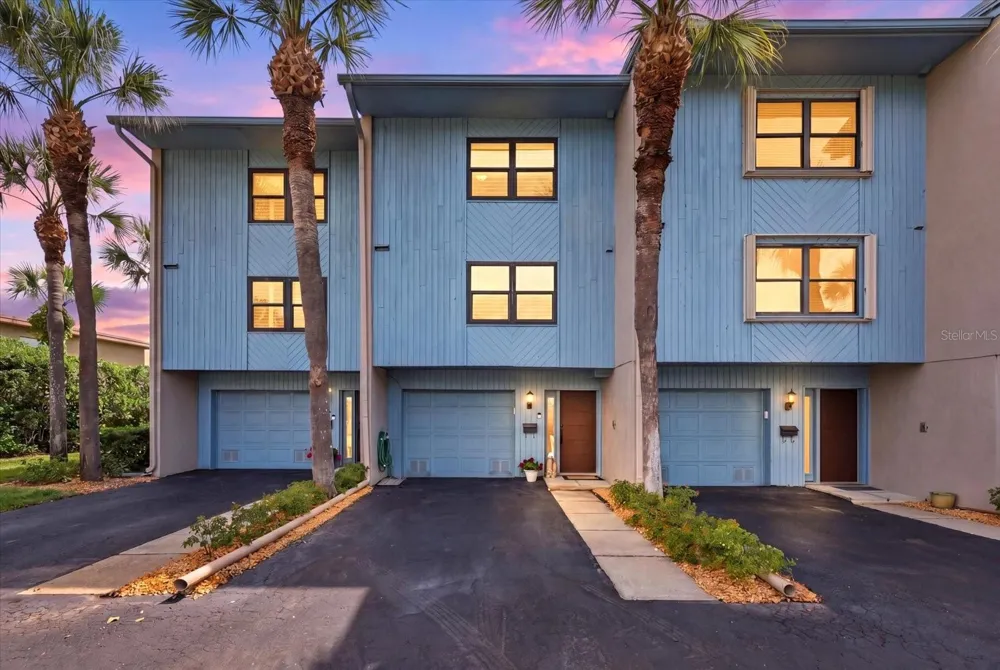 11835 3RD STREET E Treasure Island, FL 33706