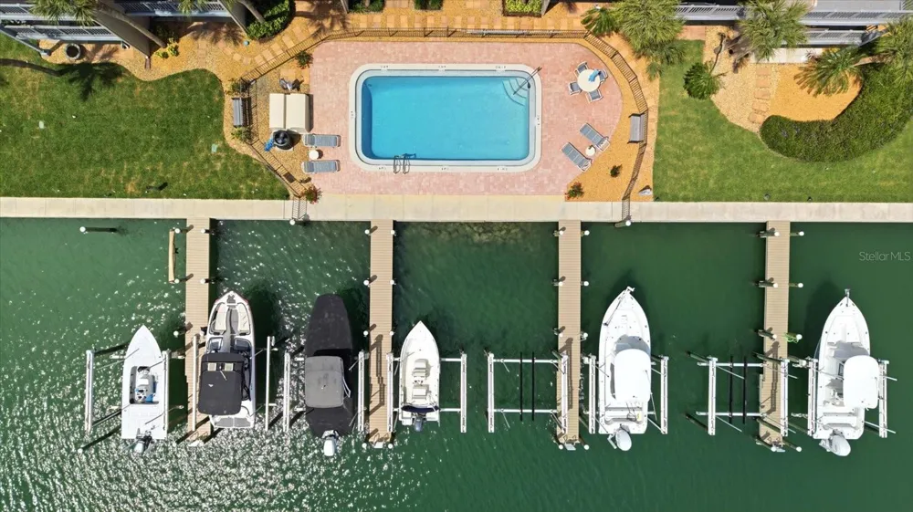11835 3RD STREET E Treasure Island, FL 33706