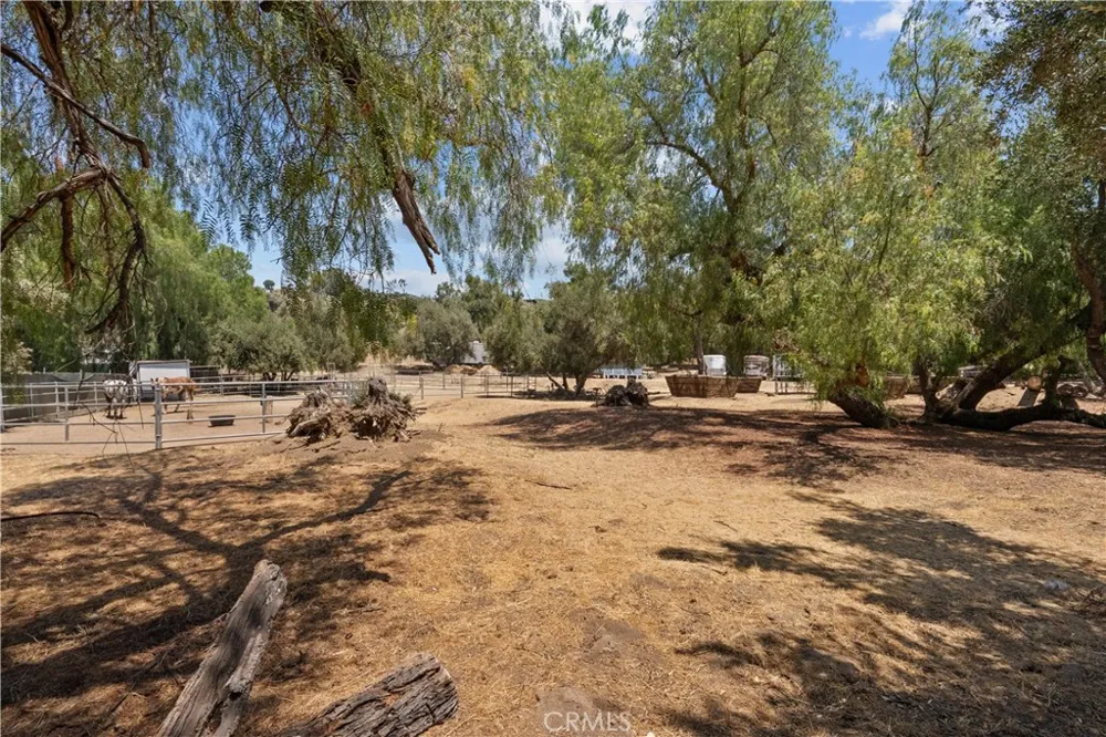 VAC VLC Tuxford Sun Valley, CA 91352