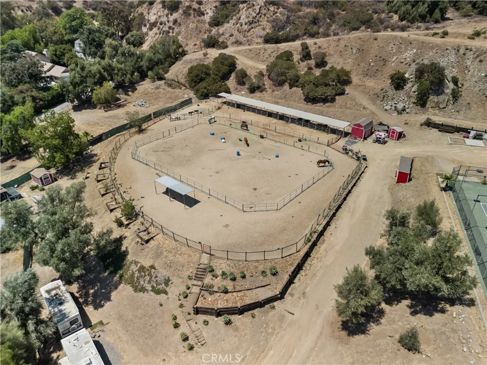 VAC VLC Tuxford Sun Valley, CA 91352