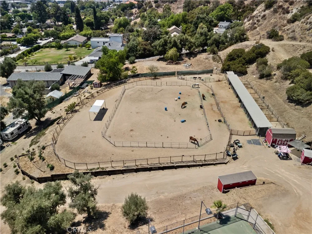 VAC VLC Tuxford Sun Valley, CA 91352