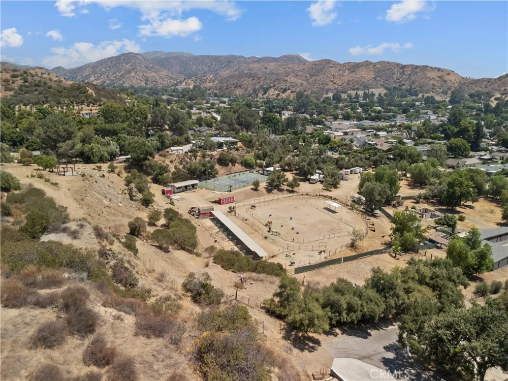 VAC VLC Tuxford Sun Valley, CA 91352