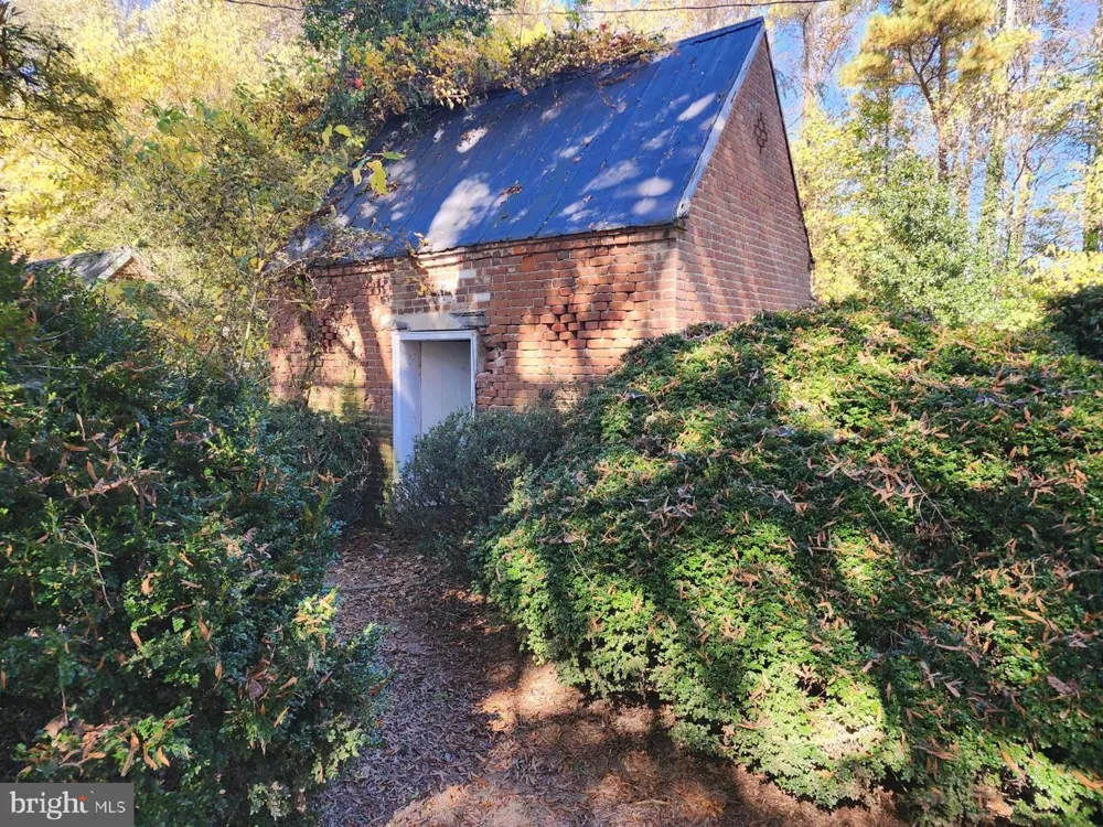 287 ROWES LANDING Heathsville, VA 22473