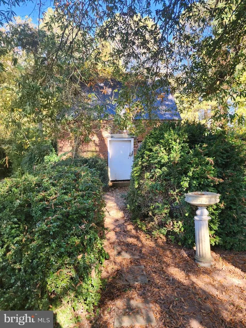 287 ROWES LANDING Heathsville, VA 22473