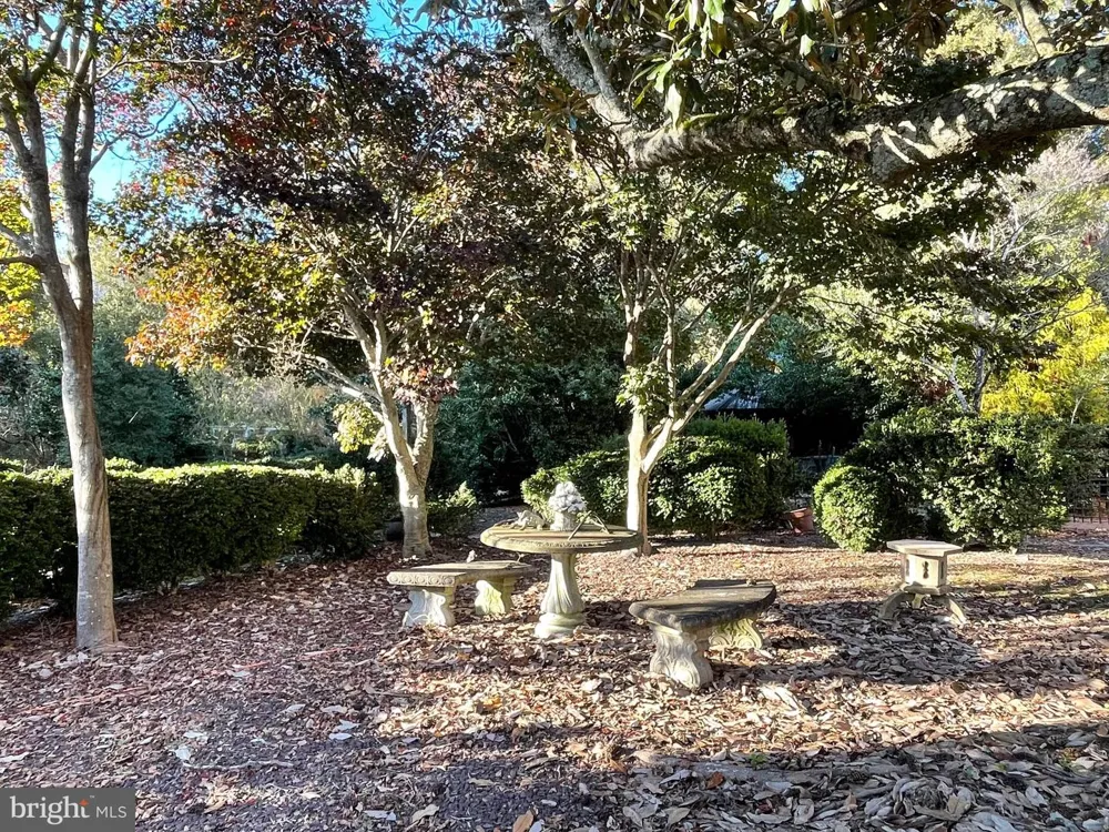 287 ROWES LANDING Heathsville, VA 22473