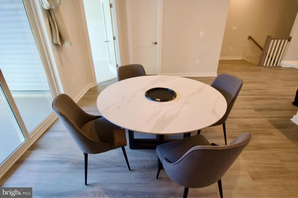 4619 OLIVINE DRIVE Chantilly, VA 20151