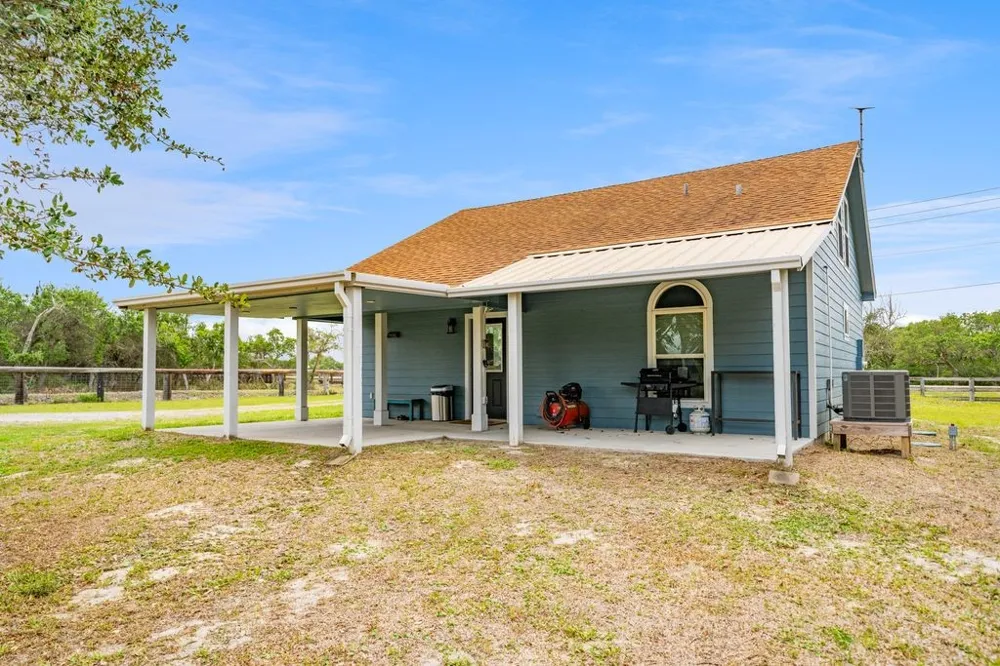 1892 State Highway 188 Rockport, TX 78382