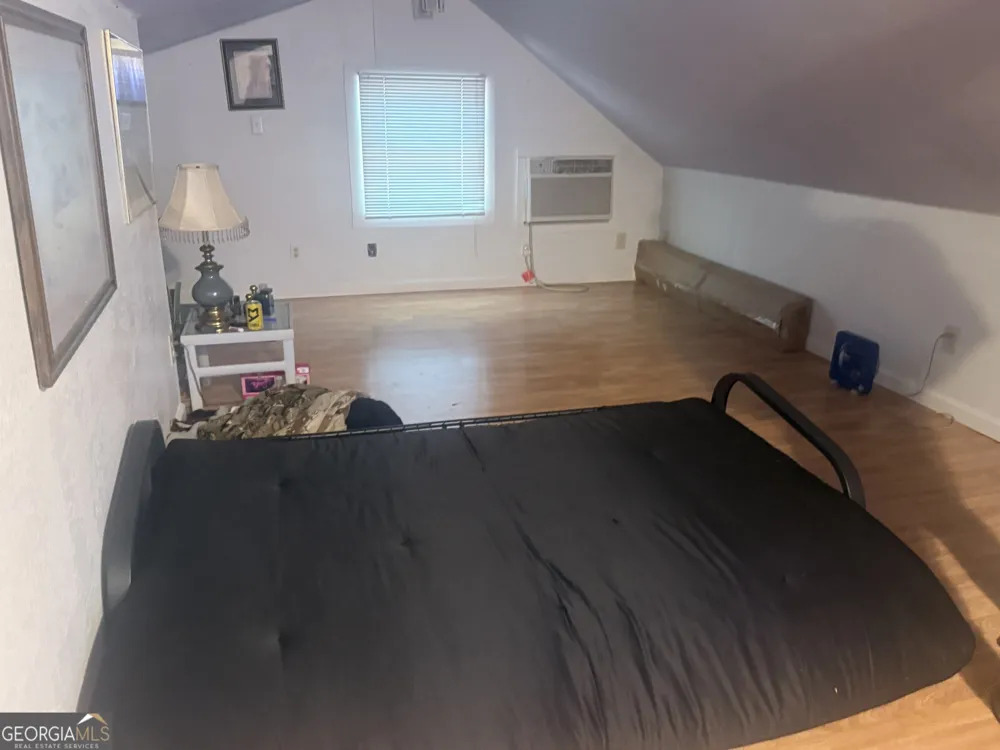 1072 Mountain View RD Trion, GA 30753