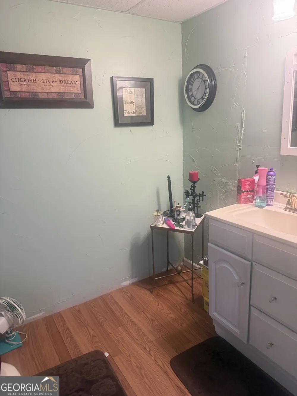 1072 Mountain View RD Trion, GA 30753