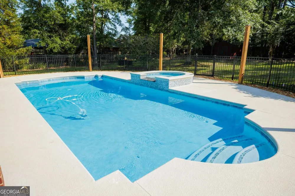4305 Fouracre PL Valdosta, GA 31601