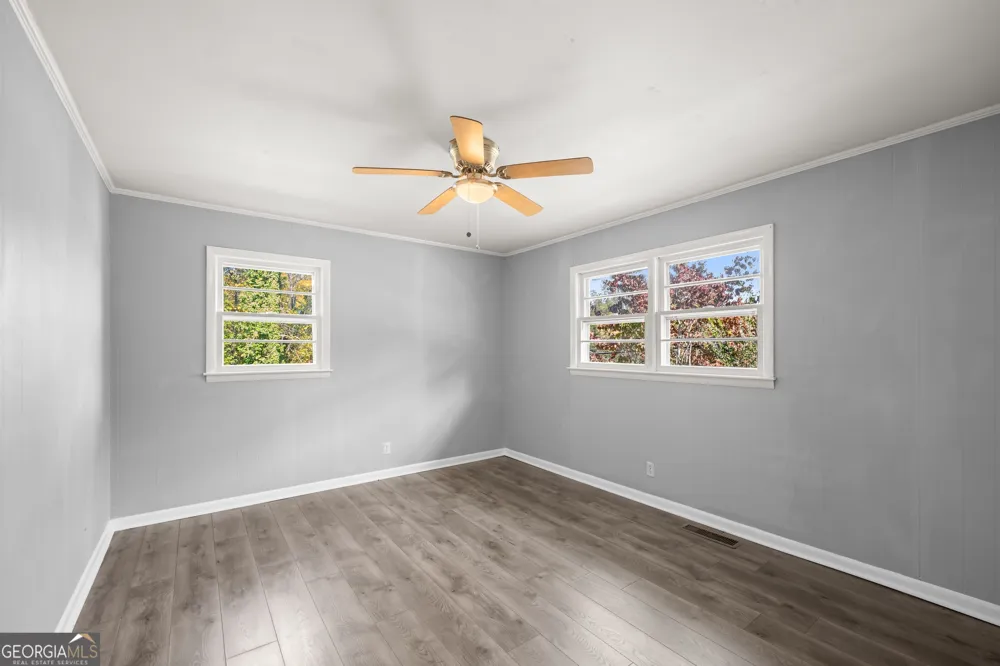 574 S Sage ST Toccoa, GA 30577