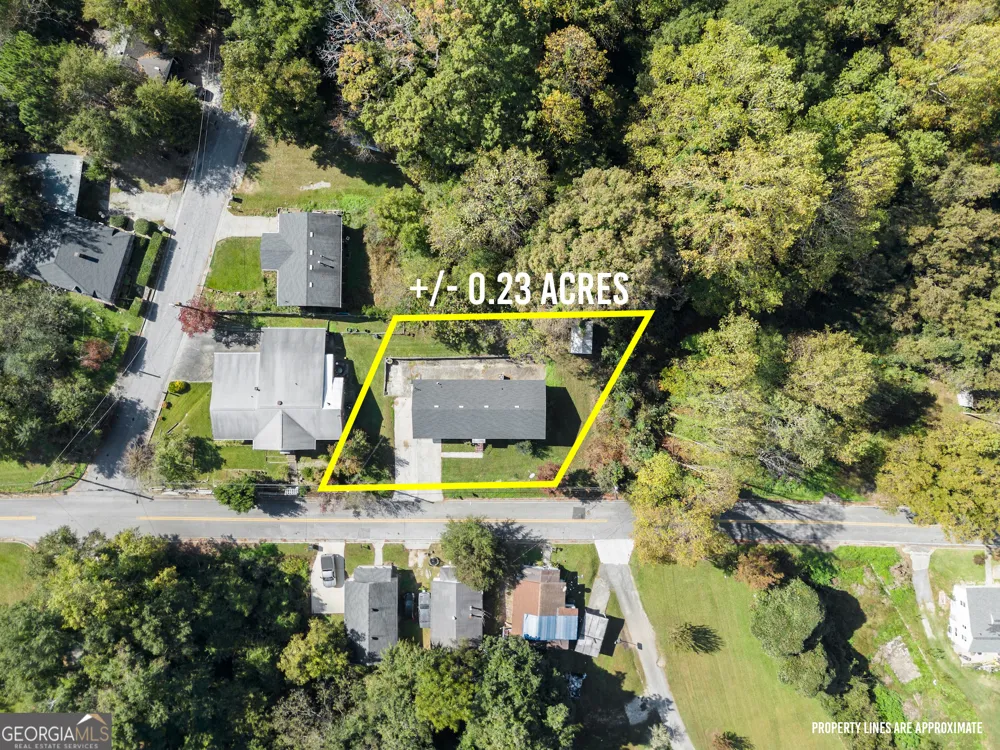 574 S Sage ST Toccoa, GA 30577